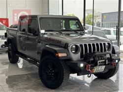 جيب جلاديتور